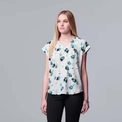 Petite Simply Vera Vera Wang V-Neck Popover Top -Simply Vera Vera Wang Shop 4826906 Small Floral Bloom