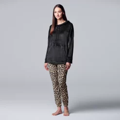 Petite Simply Vera Vera Wang Velour Hooded Pajama Top and Banded Bottom Pajama Pants Sleep Set 8 Petite Simply Vera Vera Wang Velour Hooded Pajama Top and Banded Bottom Pajama Pants Sleep Set -Simply Vera Vera Wang Shop 5005147 Natural Animal