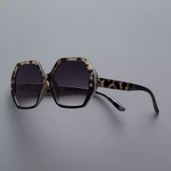 Women's Simply Vera Vera Wang Large Plastic Emery Square 17mm Sunglasses